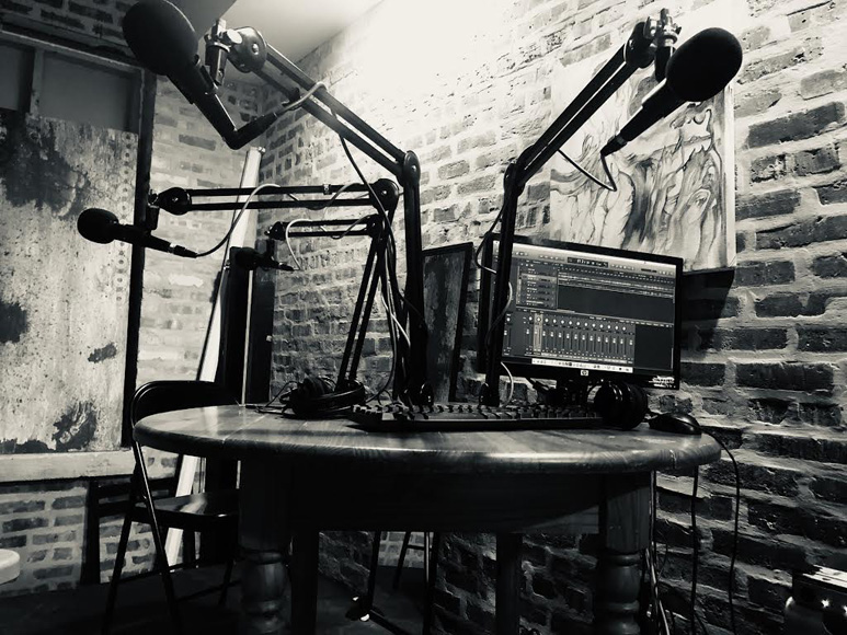 Podcast station